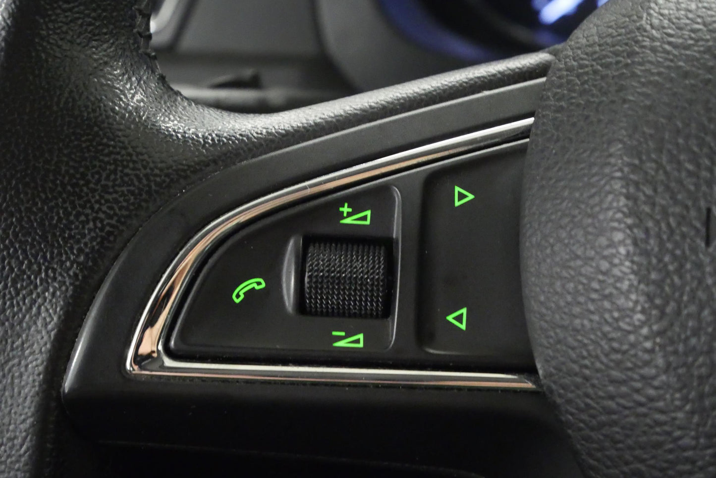 Škoda Rapid 1.6 TDI 77 kW Elegance Extra+