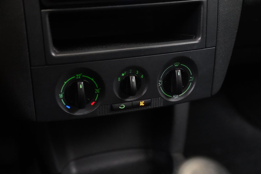 Škoda Fabia 1.2 HTP 47 kW Ambiente – foto 15