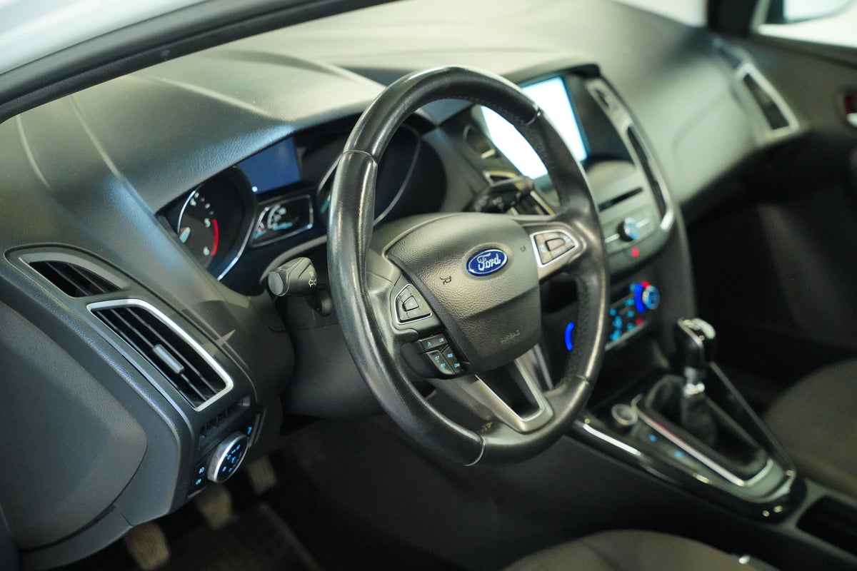 Ford Focus 1.5 TDCI 88 kW – foto 15