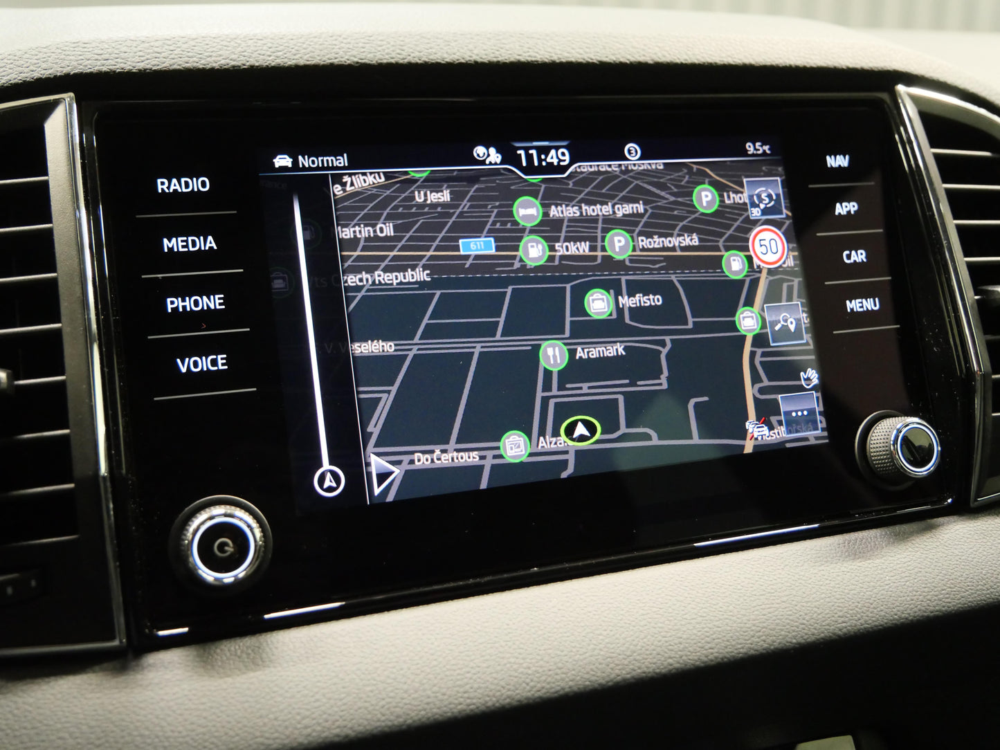 Škoda Karoq 1.5 TSI 110 kW Top Selection