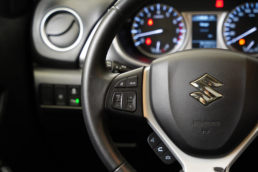 Suzuki Vitara 1.6 i 88 kW 4x4 Comfort+ – foto 15