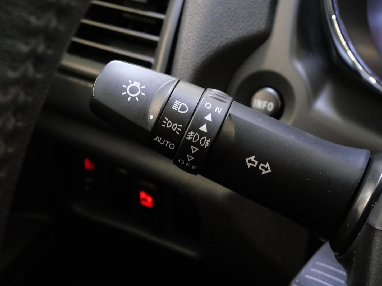 Mitsubishi ASX 2.0i INVITE 110 kW