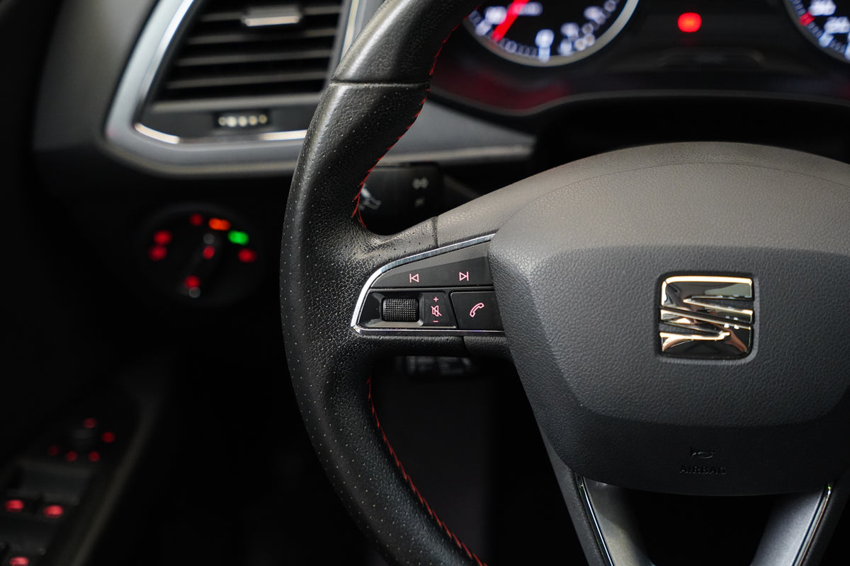 Seat Leon 2.0 TDI 135 kW DSG FR – foto 15