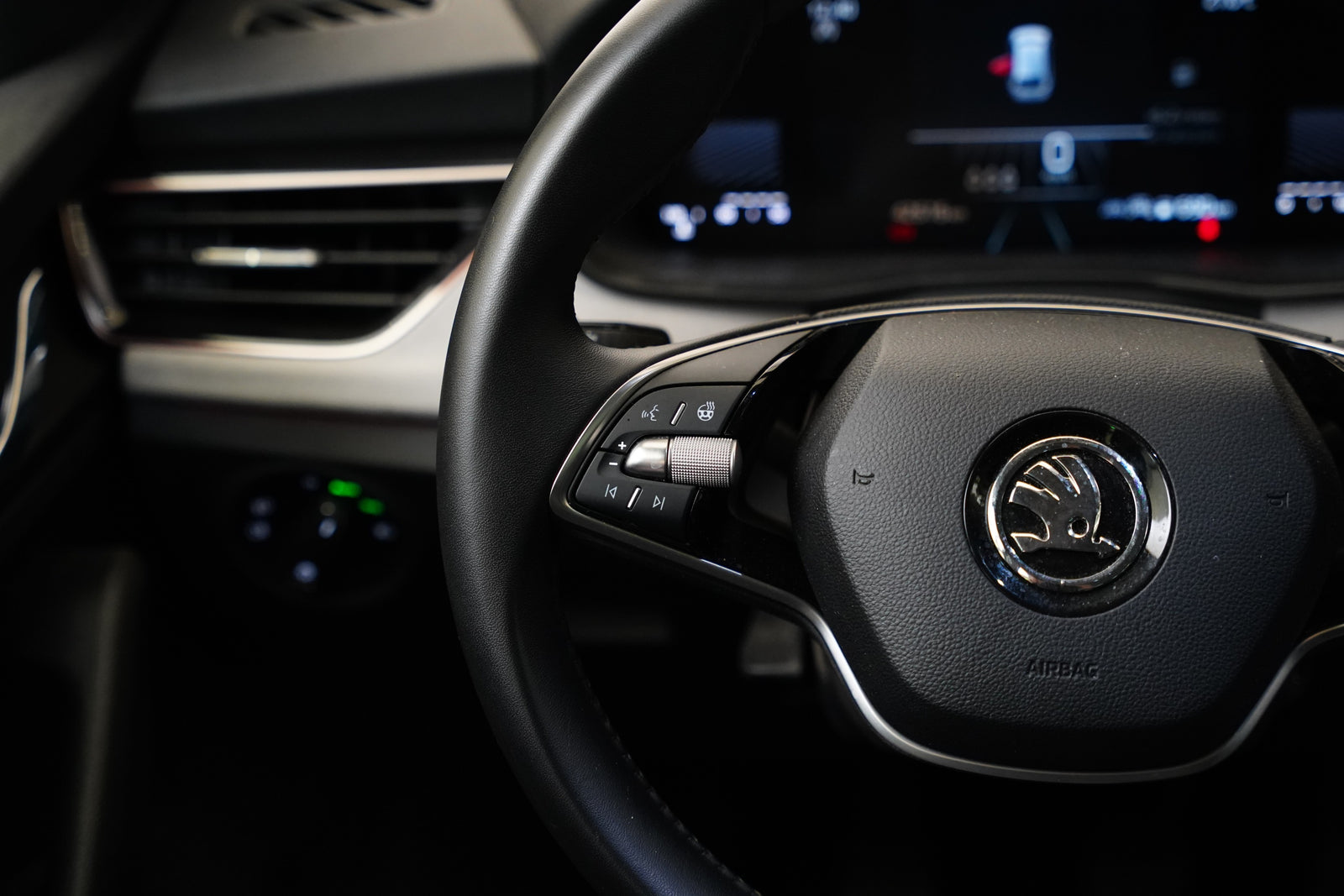 Škoda Scala 1.0 TSI 85 kW – foto 15