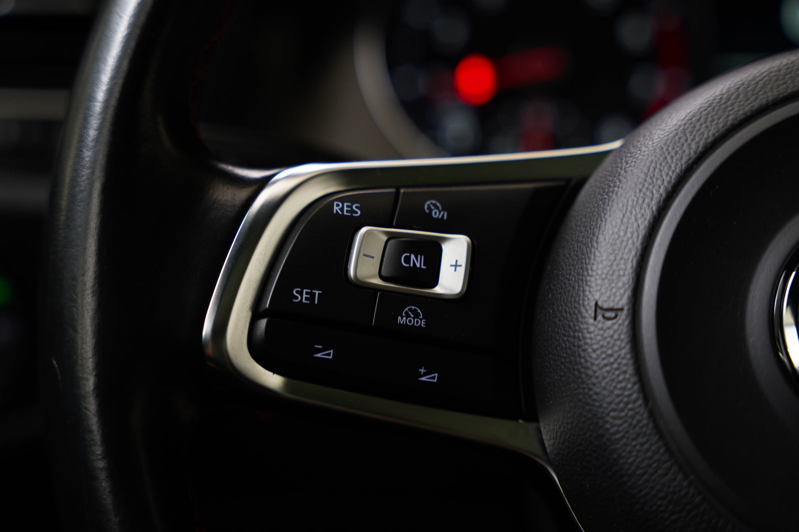 Volkswagen Golf 2.0 TSI 169 kW GTI – foto 15