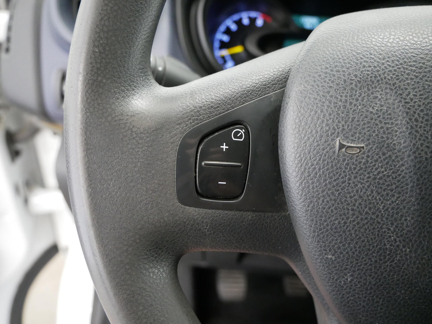 Opel Vivaro 1.6 CDTI 92 kW 6 míst