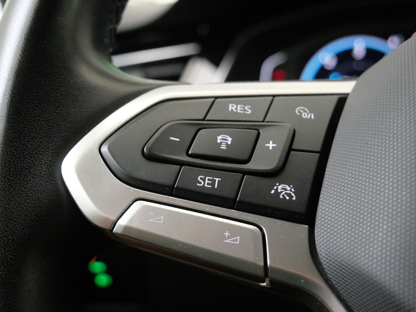 Volkswagen Passat 2.0 TDI 110 kW Business