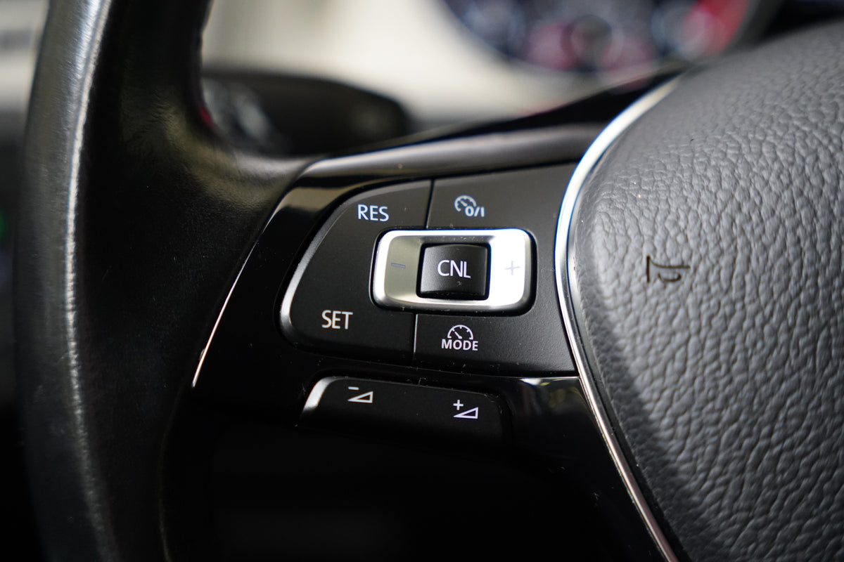 Volkswagen Golf 2.0 TDI 110 kW Comfortline – foto 15