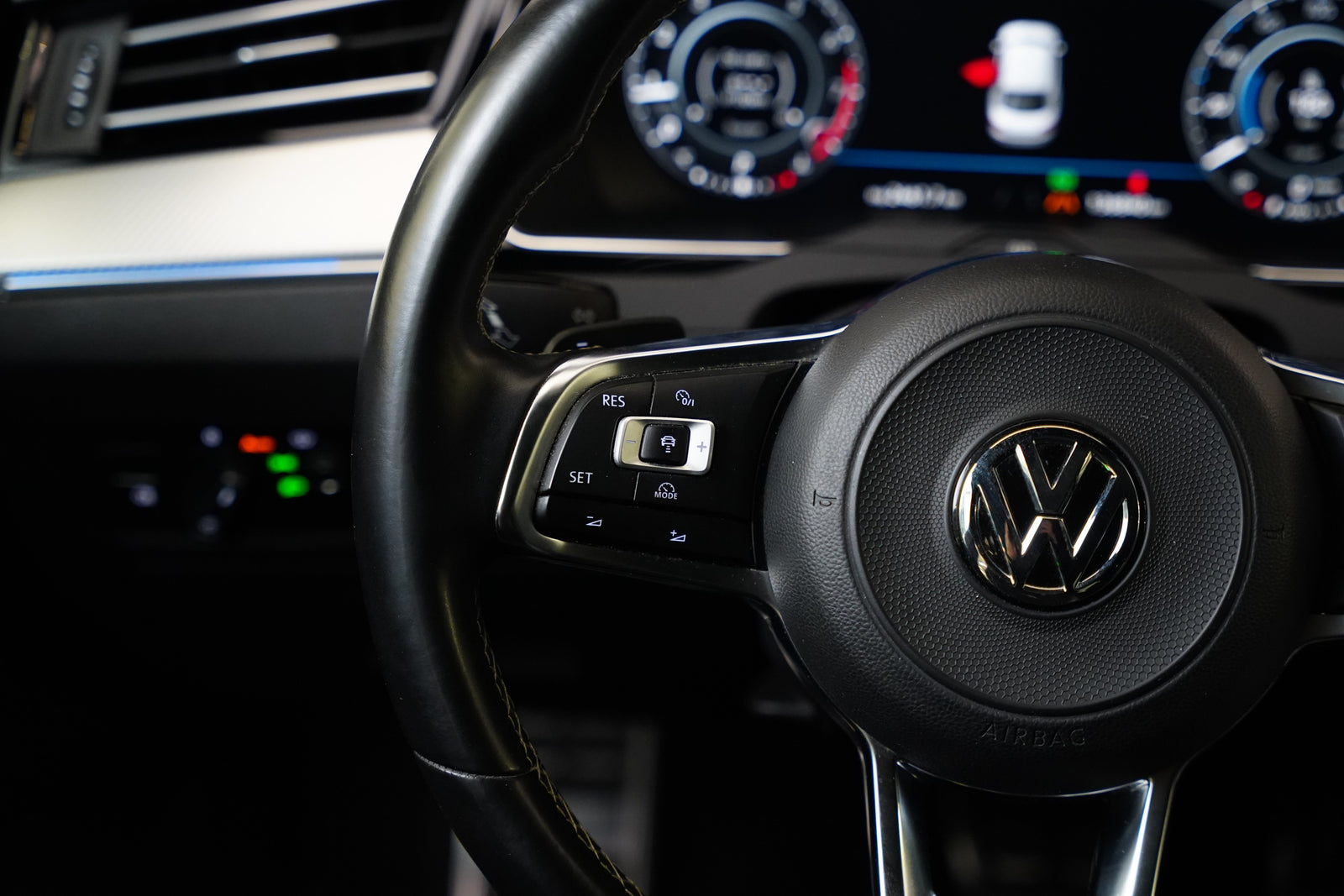 Volkswagen Arteon 2.0 TSI 140 kW R-Line – foto 15