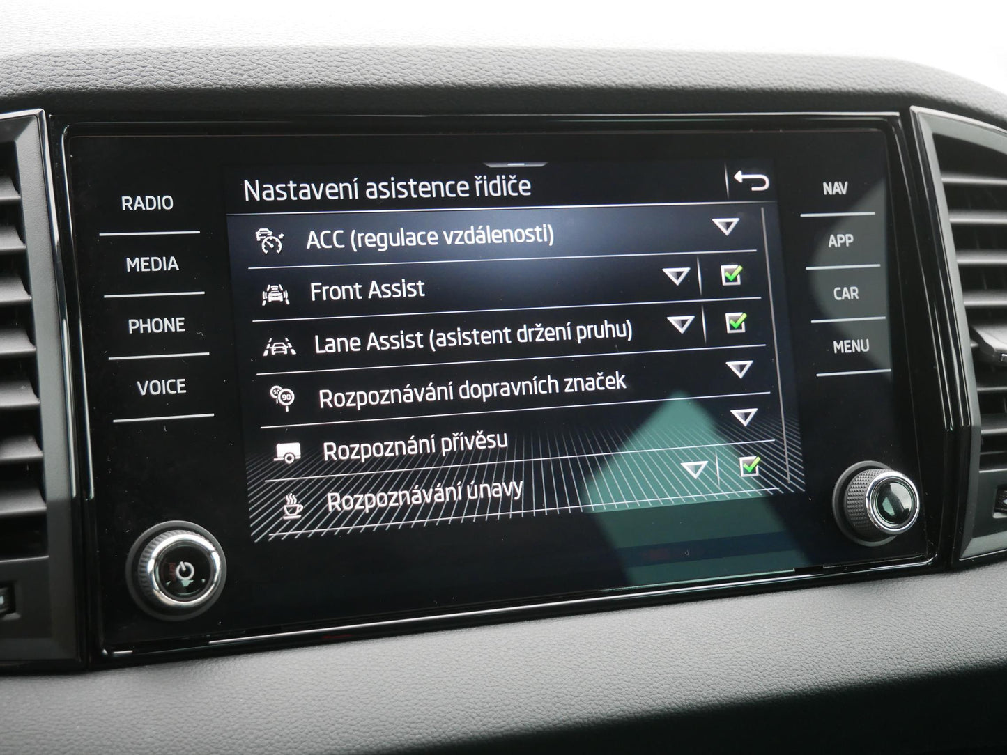 Škoda Karoq 1.5 TSI 110 kW Sportline