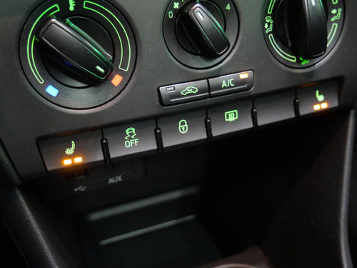 Škoda Rapid Spaceback 1.6 TDI 77 kW Style+ – foto 15