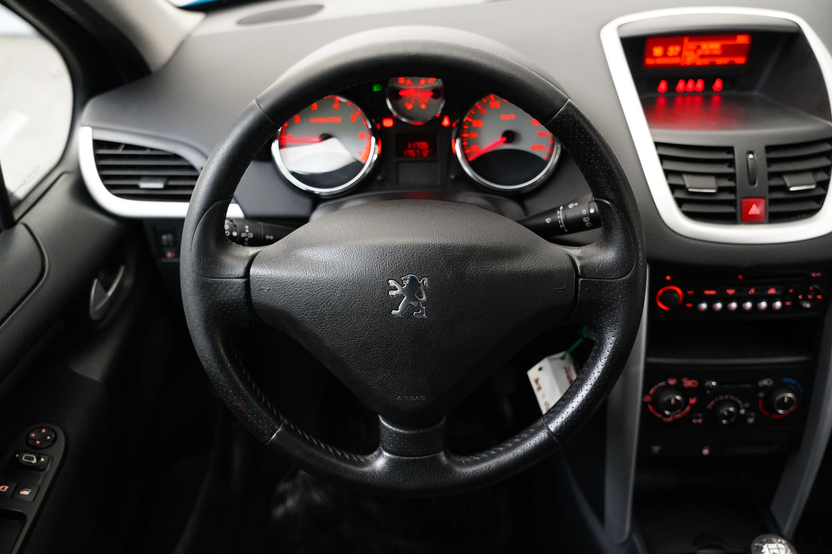 Peugeot 207 1.4 i 54 kW SW