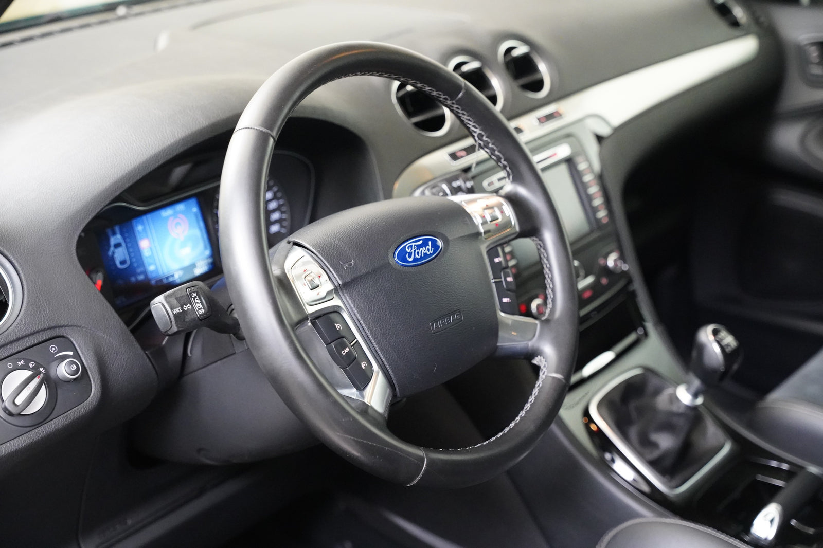 Ford Galaxy 2.2 TDCi 147 kW TItanium – foto 15