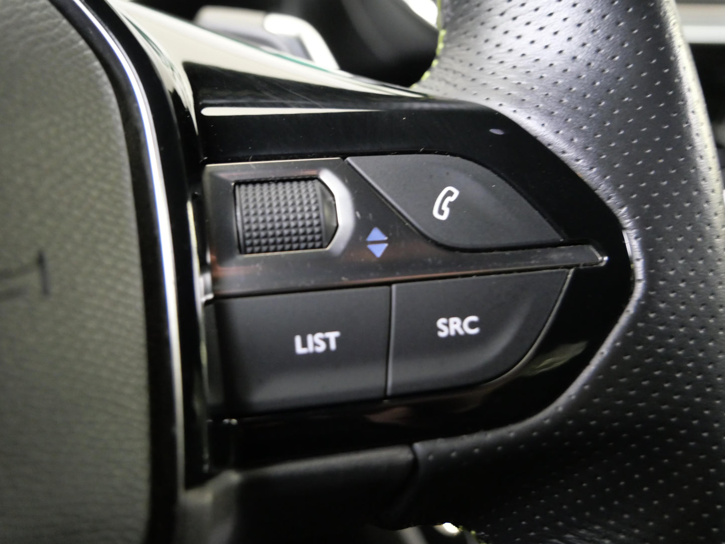 Peugeot 2008 1.2 PureTech 96 kW GT Line