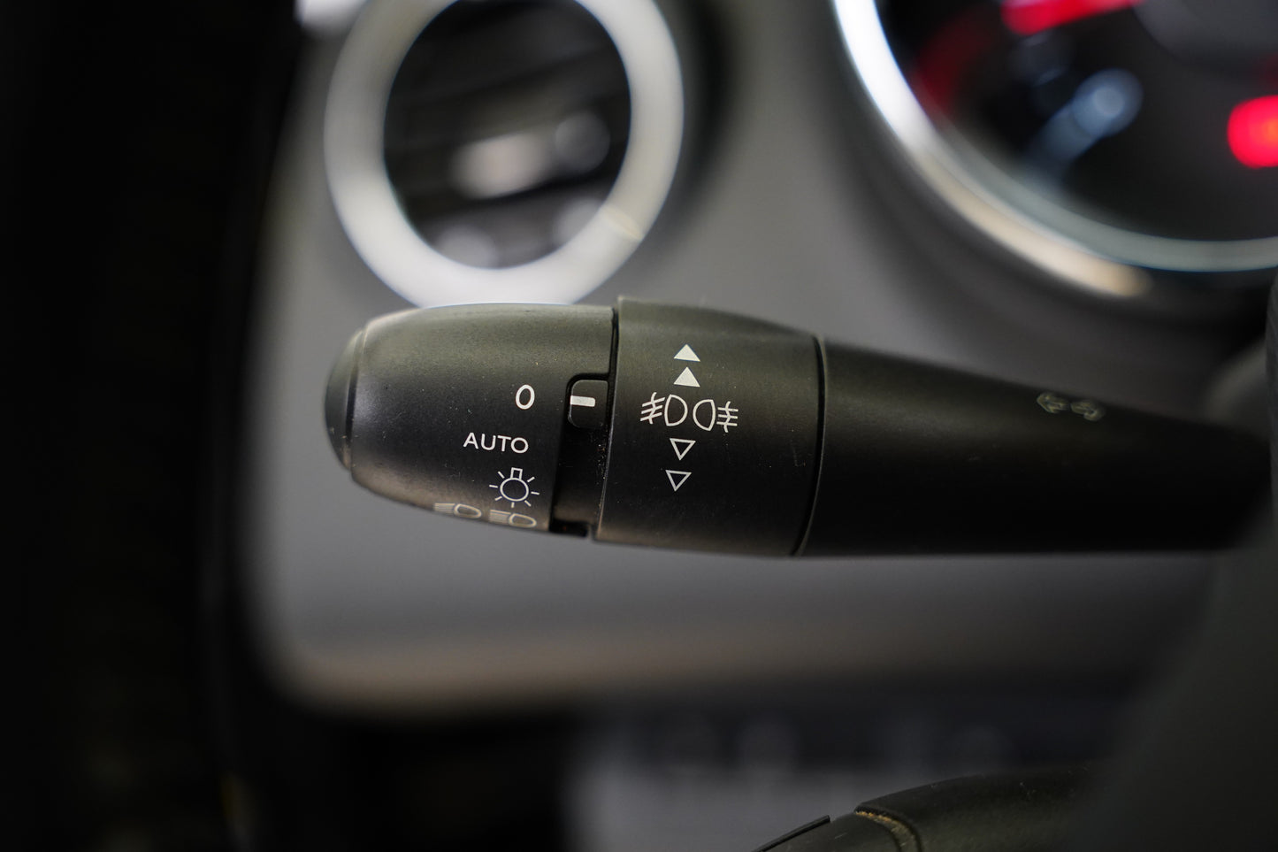 Peugeot 5008 1.6 i 88 kW Active