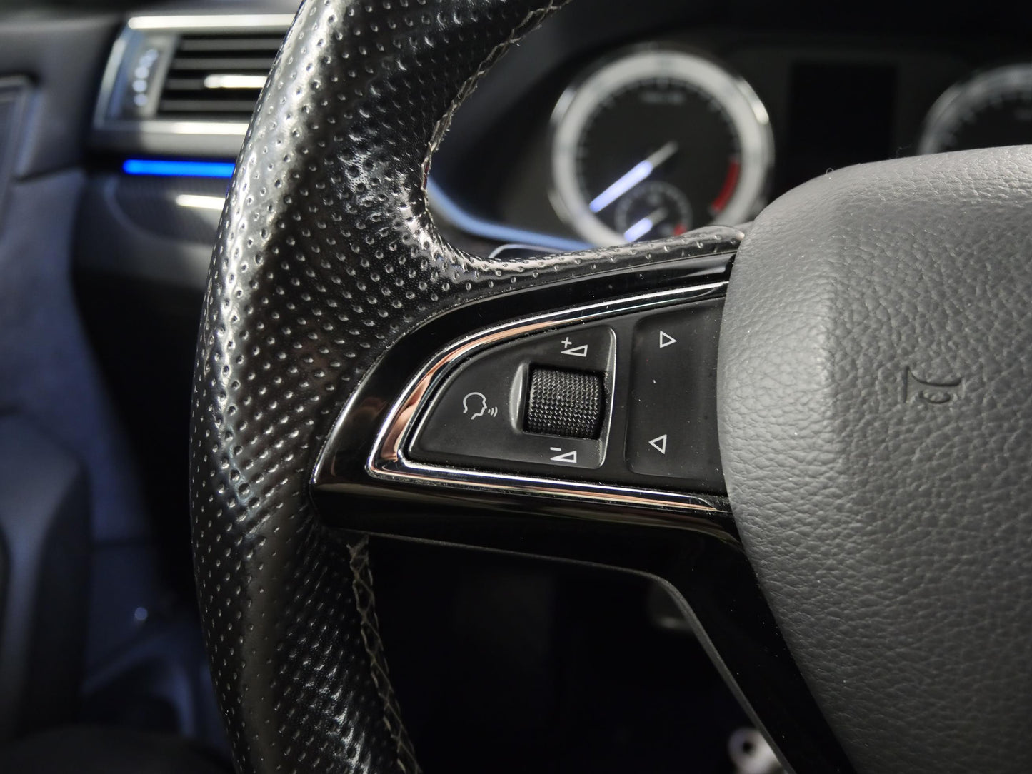 Škoda Superb 2.0 TDI 110 kW Sportline