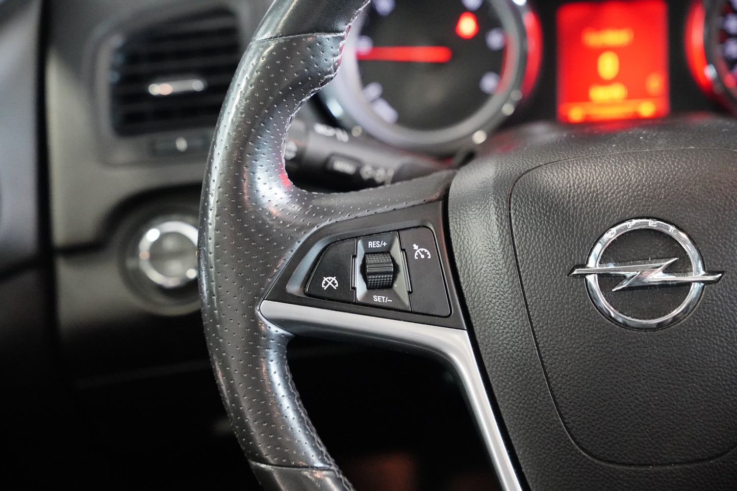 Opel Insignia 2.0 CDTi 118 kW