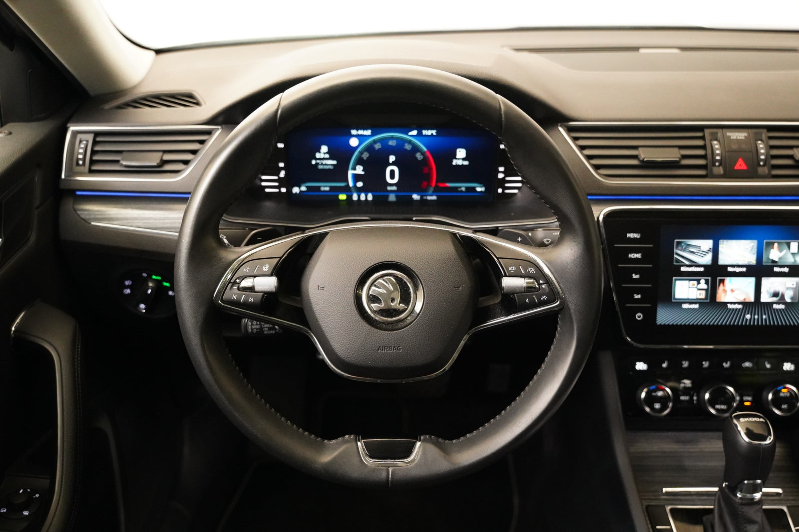 Škoda Superb 2.0 TSI 140 kW DSG Style – foto 15