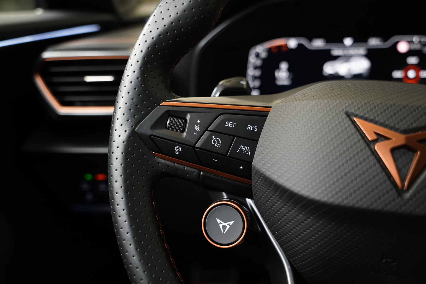 Cupra Formentor 2.0 TSI 228 kW DSG 4Drive VZ