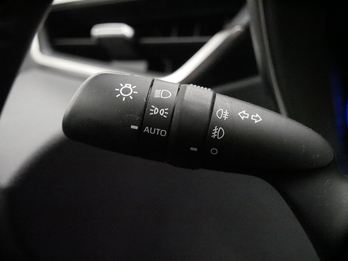 Toyota Corolla 2.0 Hybrid e-CVT 112kW Comfort
