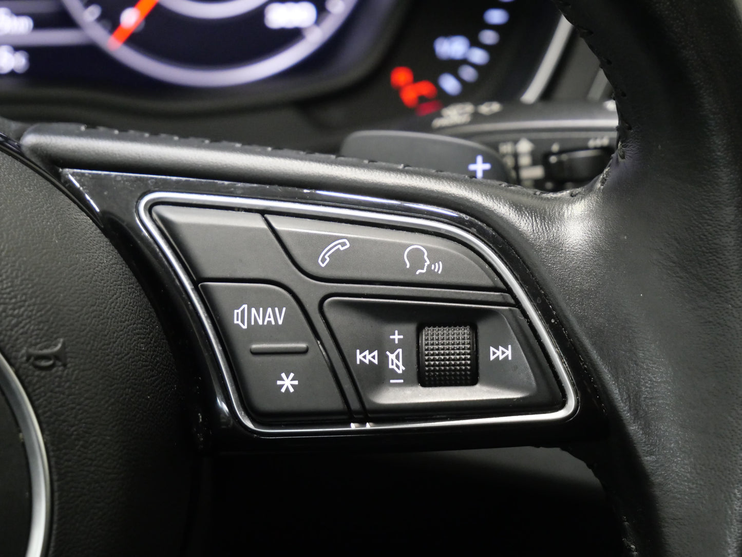 Audi A4 2.0 TDI 110 kW Sport