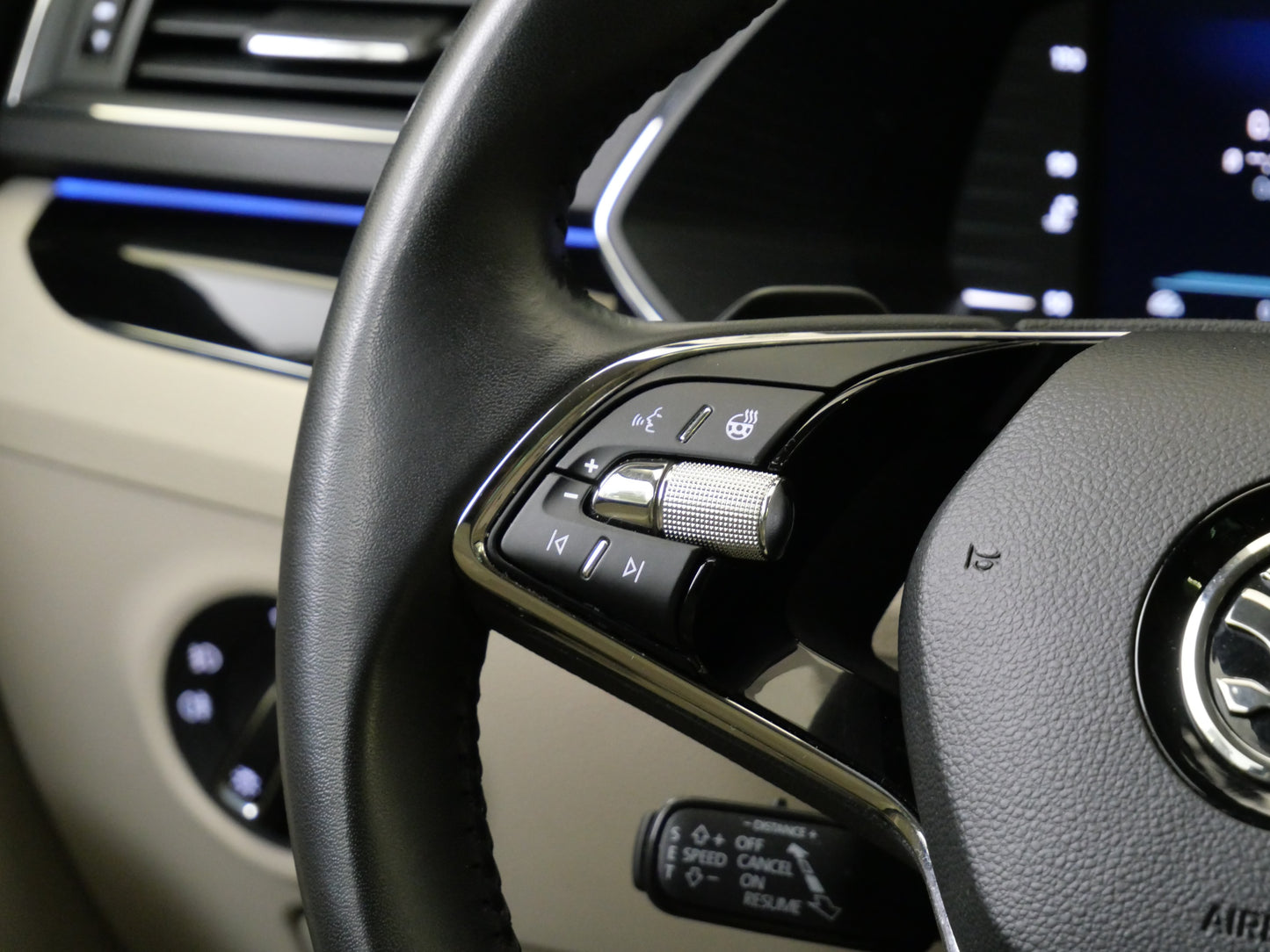 Škoda Superb 2.0 TDI 110 kW DSG L&K