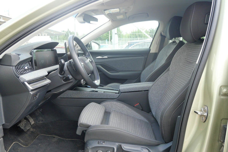 Škoda Superb 2.0 TDI 110 kW DSG Selection – foto 5