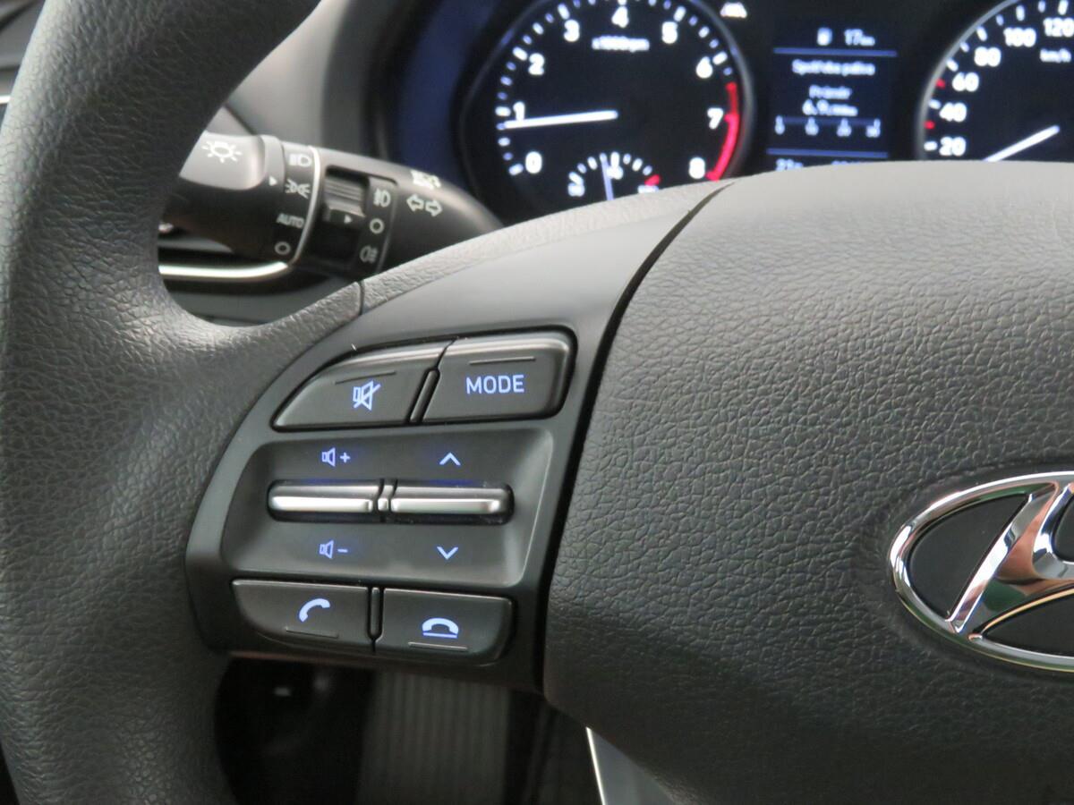 Hyundai i30 1.5 CVVT 81 kW Start Plus