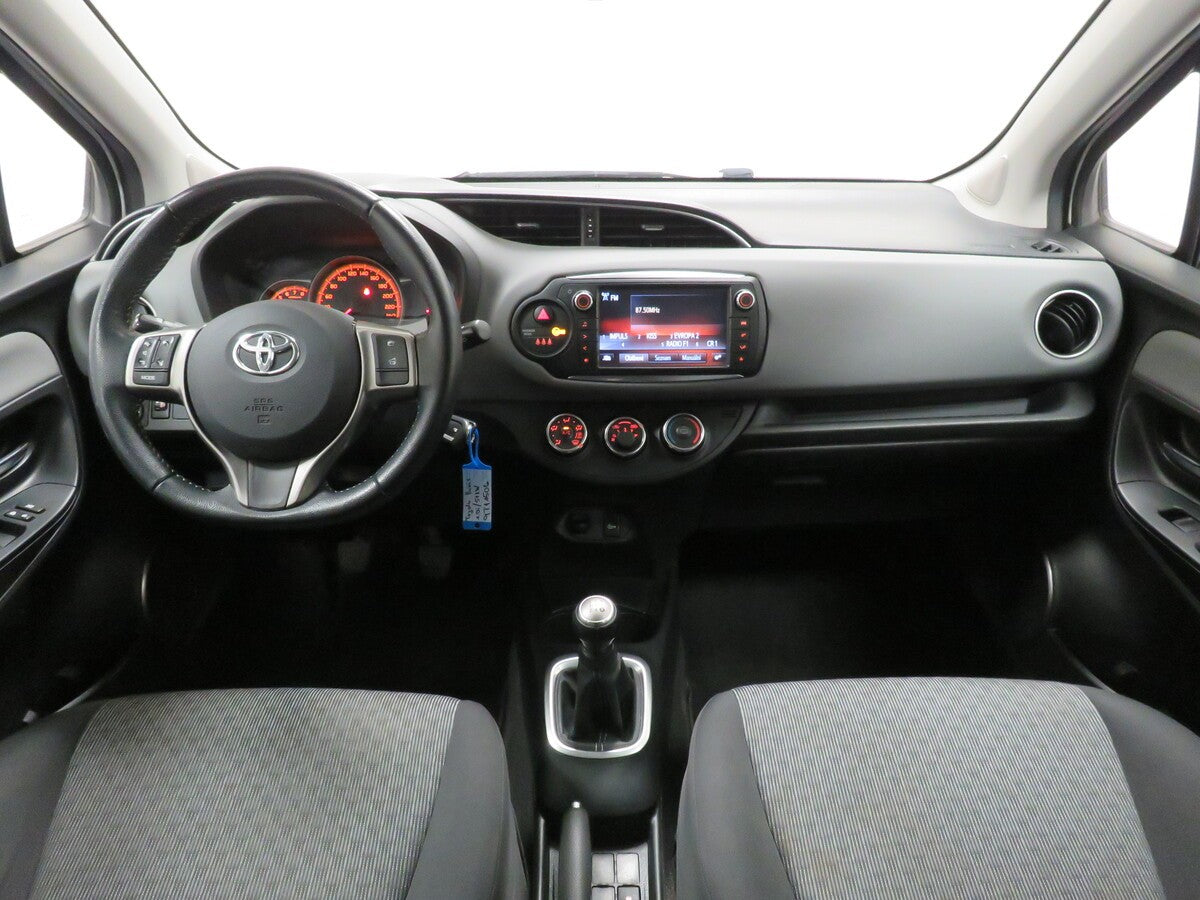 Toyota Yaris 1.0 VVT-i 51 kW Trend