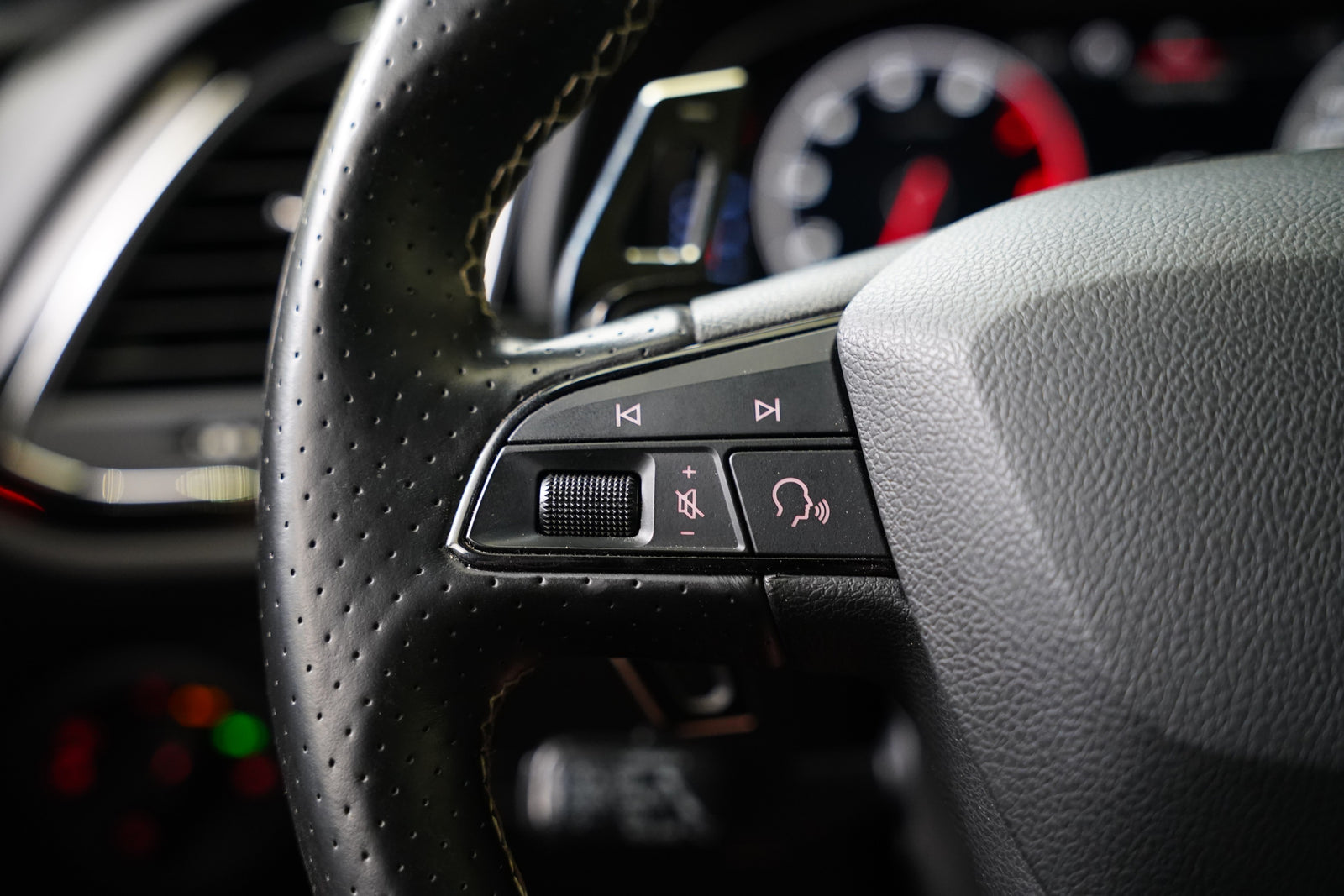 Seat Leon 2.0 TSI 221 kW 4Drive Cupra – foto 15