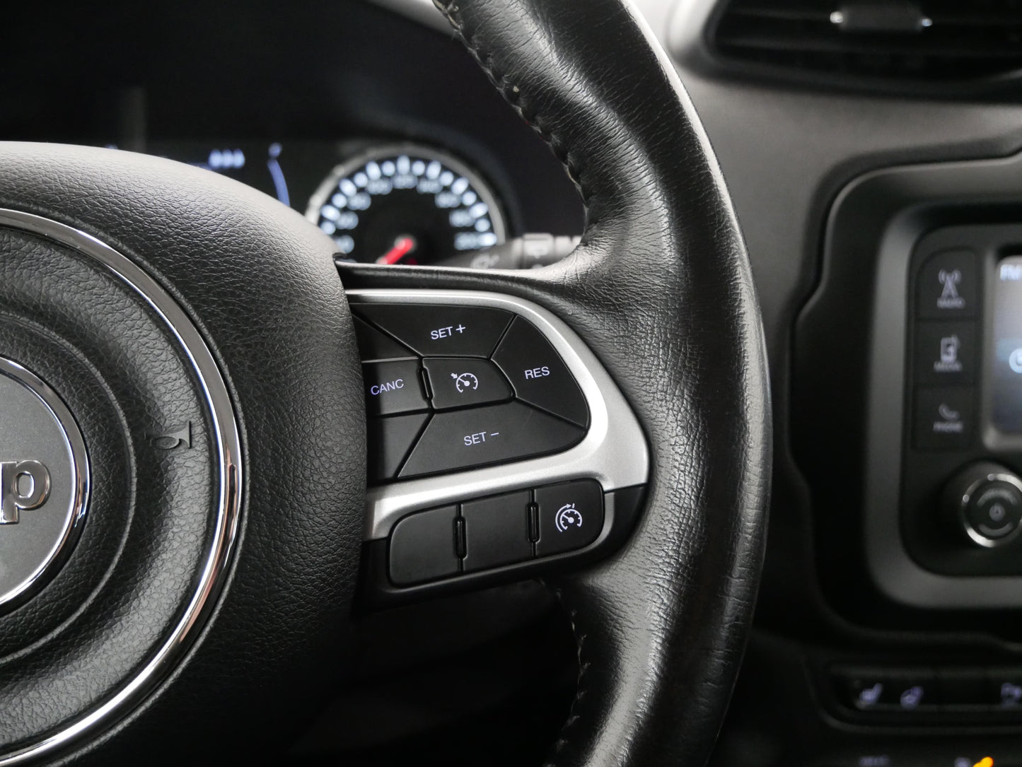 Jeep Renegade 1.4 M-Air 103 kW Longitude
