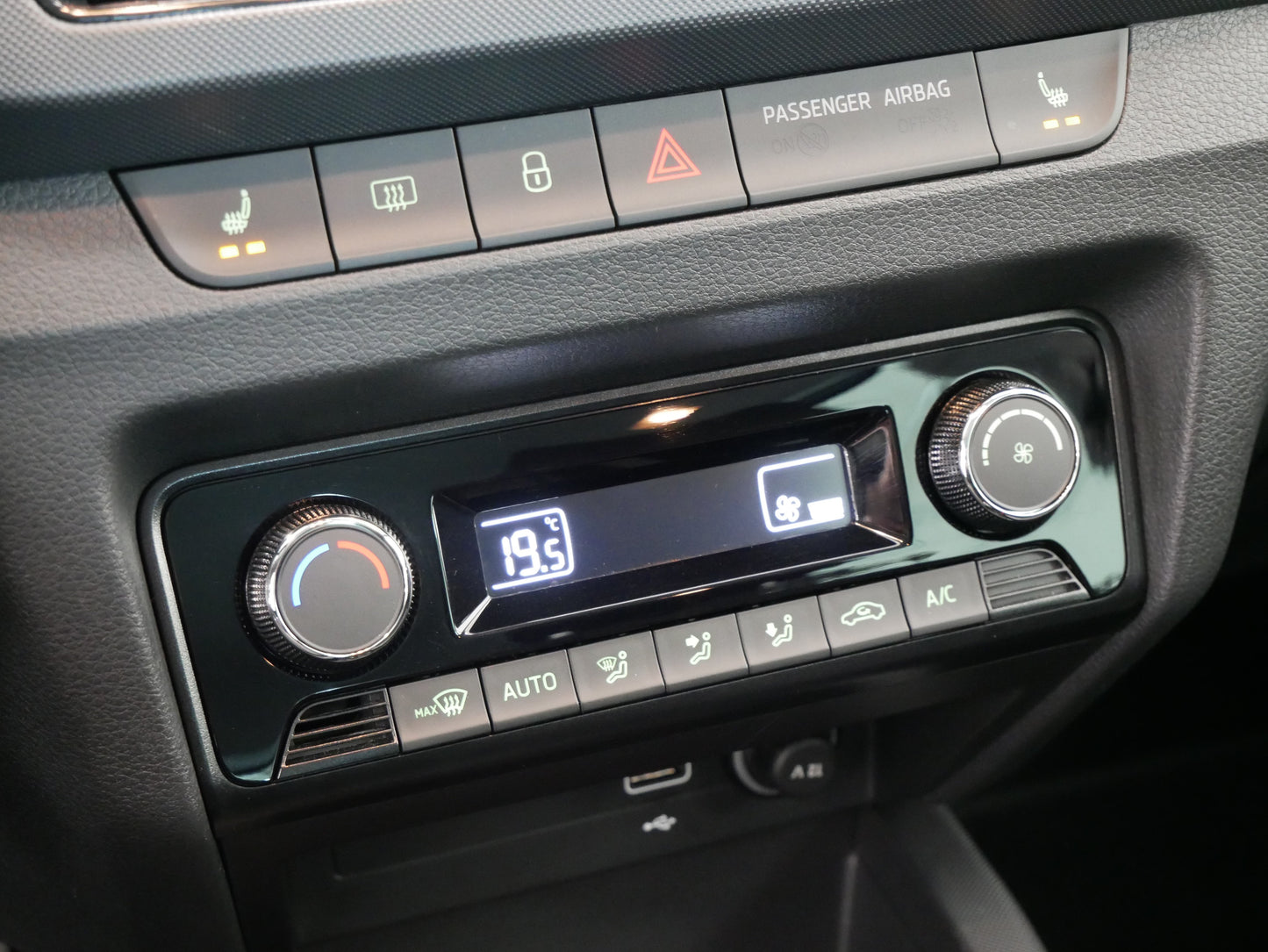 Škoda Fabia 1.0 TSI Ambition