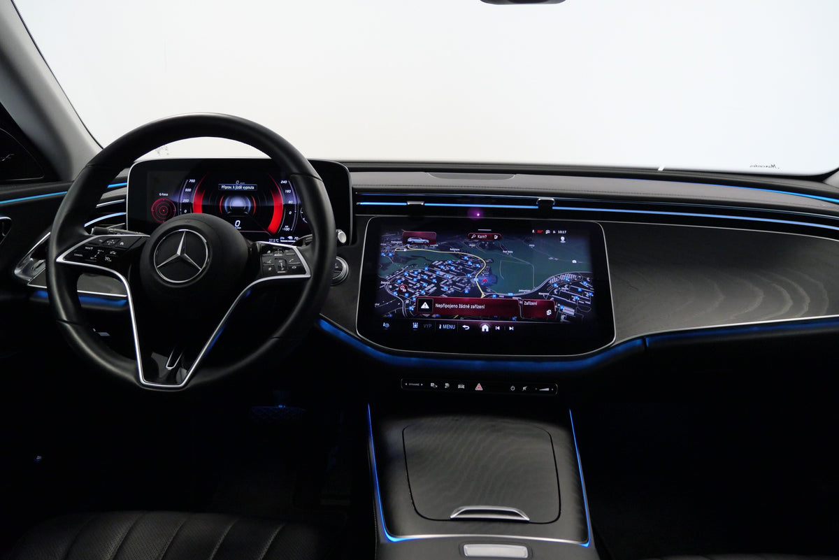 Mercedes-Benz E-Class E 300 145 kW 4MATIC