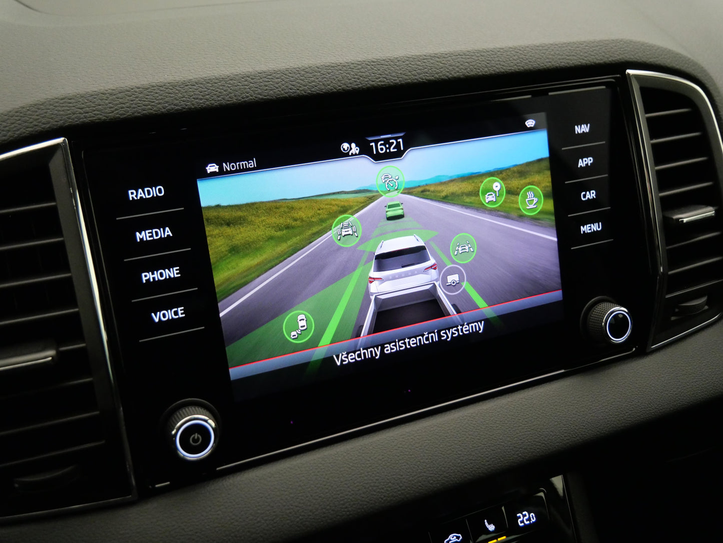 Škoda Karoq 1.5 TSI 110 kW Top Selection