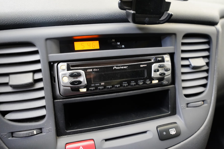 Kia Rio 1.4i 71 kW – foto 15