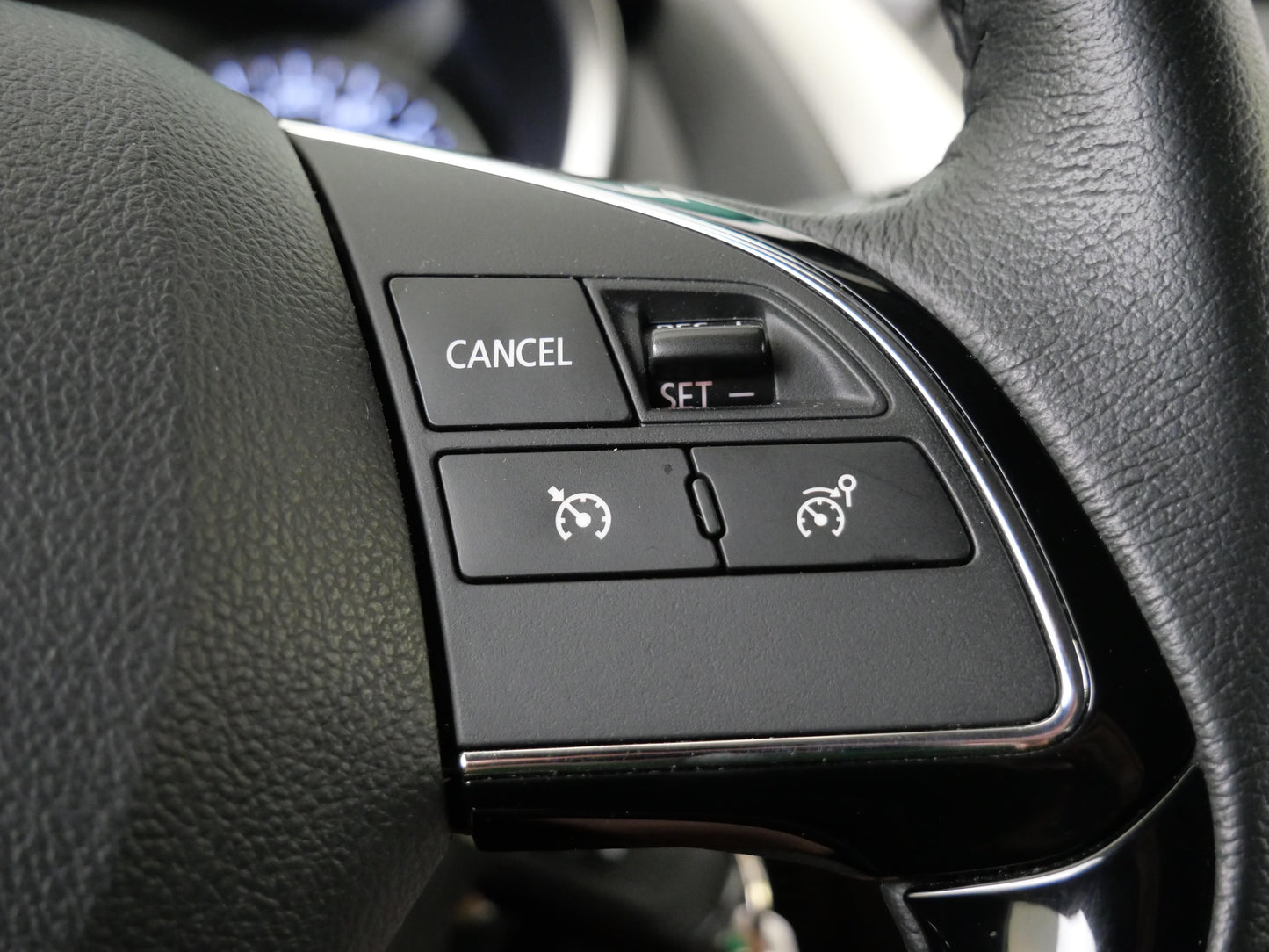 Mitsubishi Eclipse Cross 1.5 T 120 kW CVT AWT