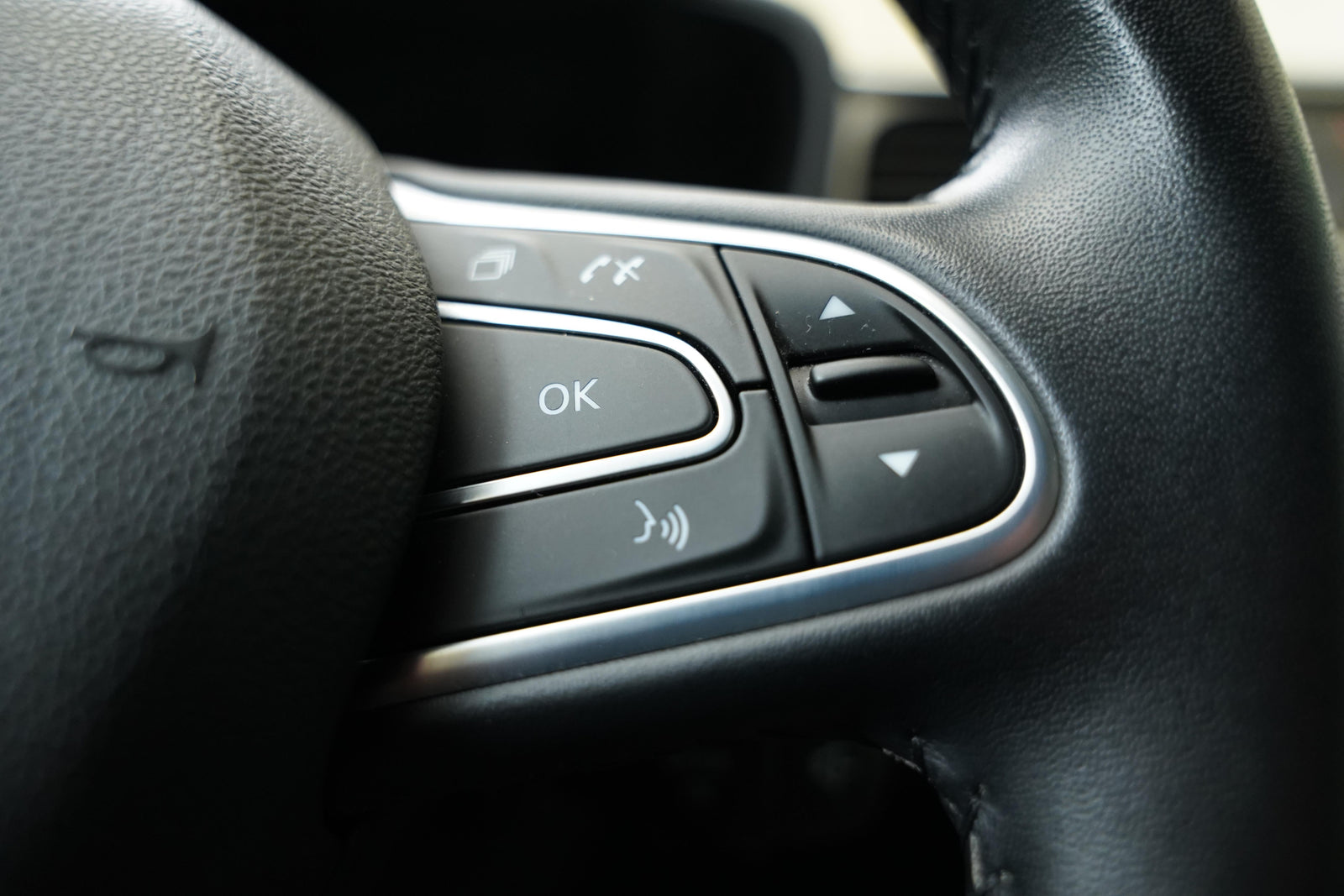 Renault Kadjar 1.2 TCe 96 kW Limited – foto 15