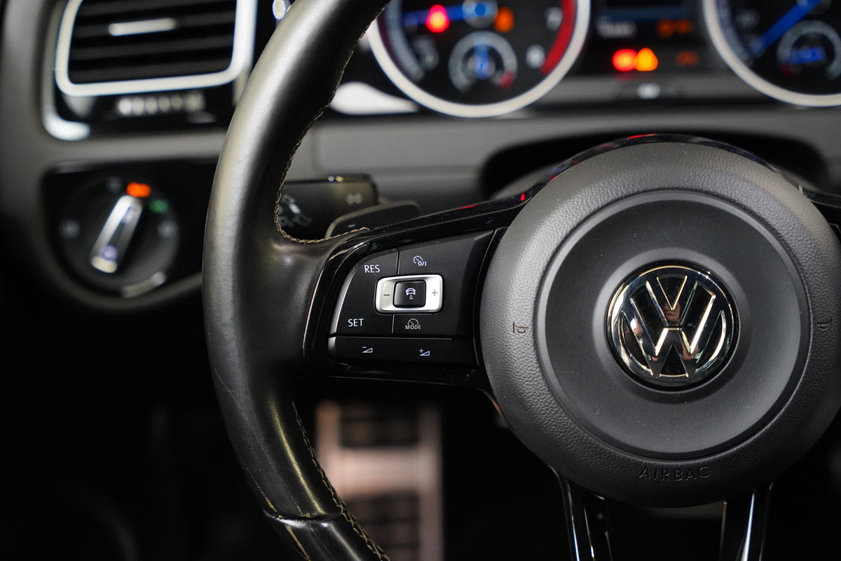 Volkswagen Golf 2.0 TSI 221 kW 4Motion R – foto 15
