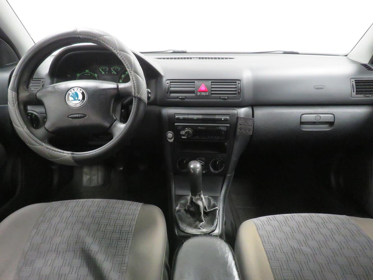 Škoda Octavia 1.9 TDI 74 kW Tour