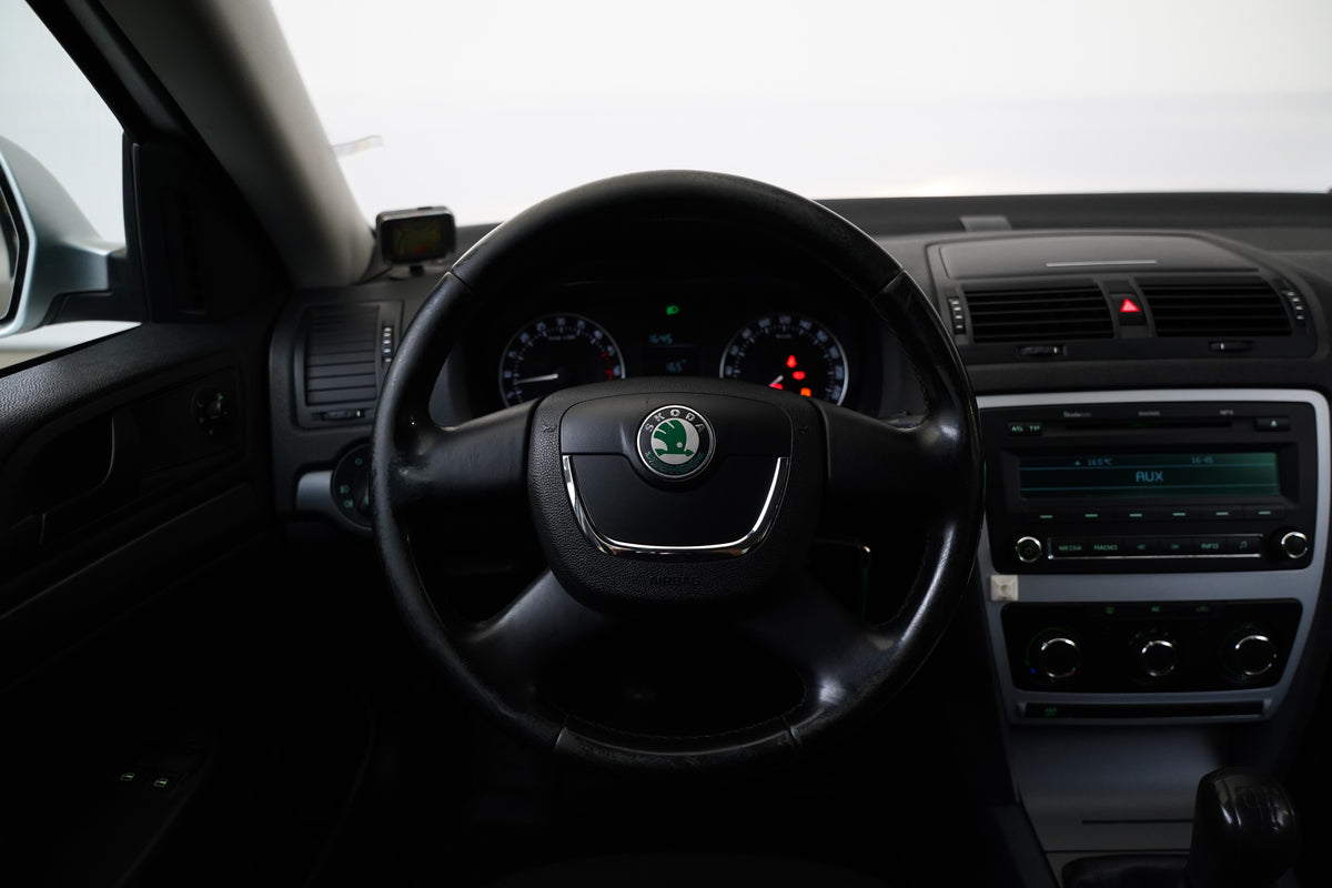 Škoda Octavia 1.6 TDI 77 kW Active – foto 15