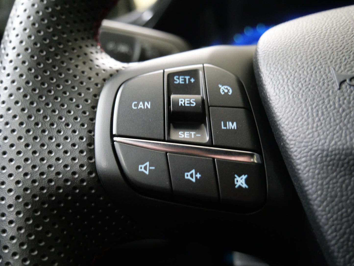 Ford Puma 1.0 EcoBoost 92 kW ST-line