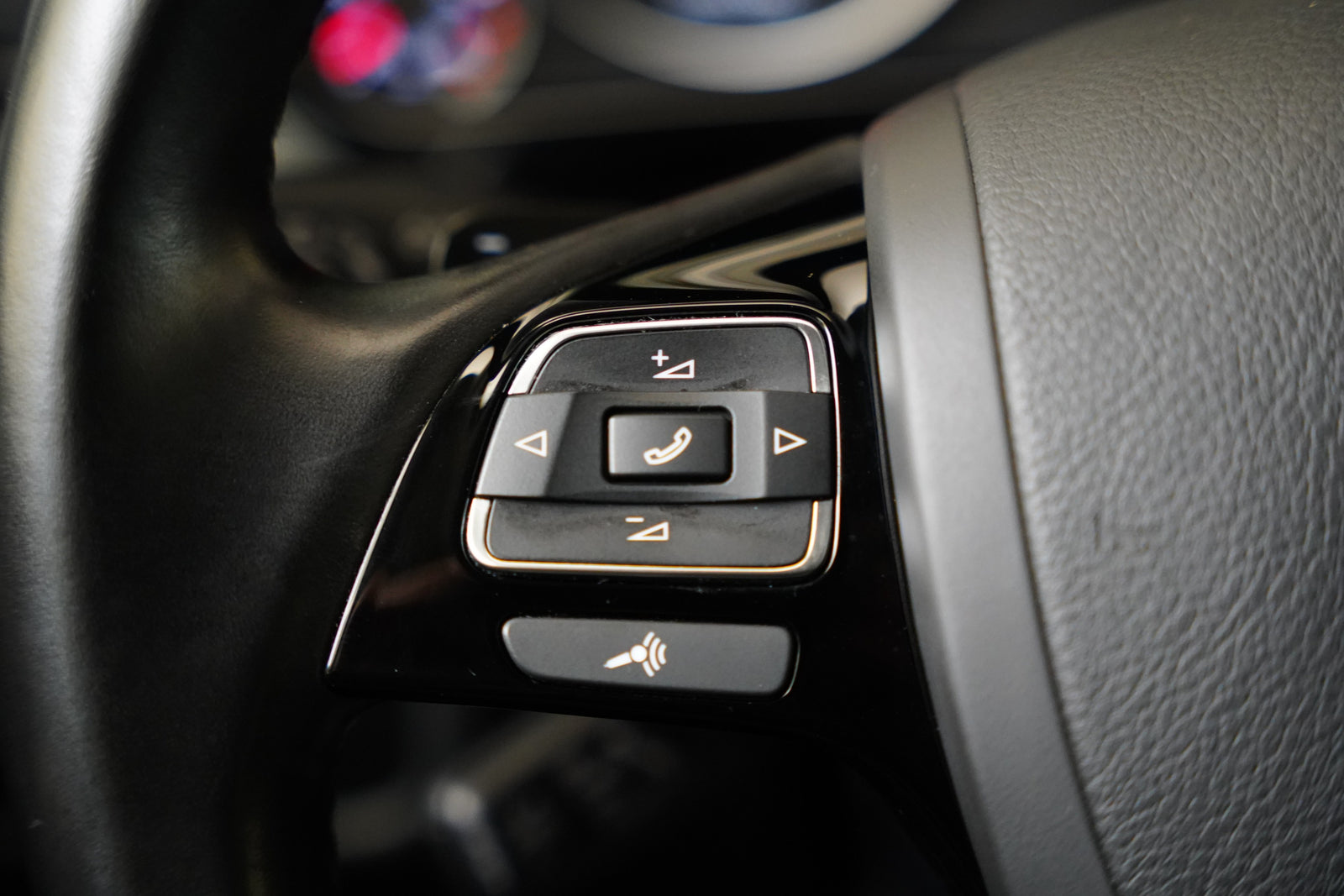 Volkswagen Touareg 3.0 TDI V6 193 kW Chrome&Style – foto 15