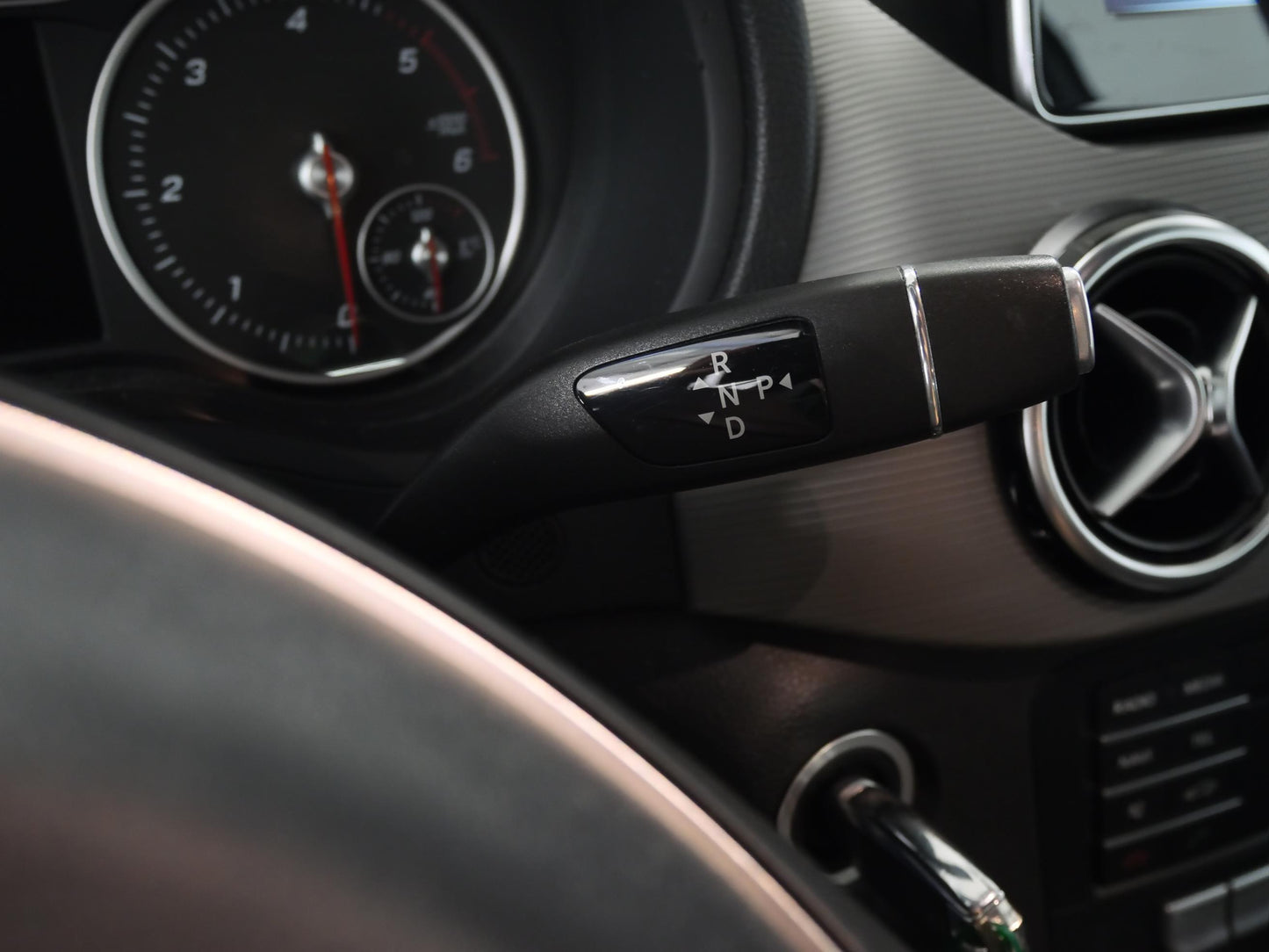 Mercedes-Benz B-Class 180D 80 kW