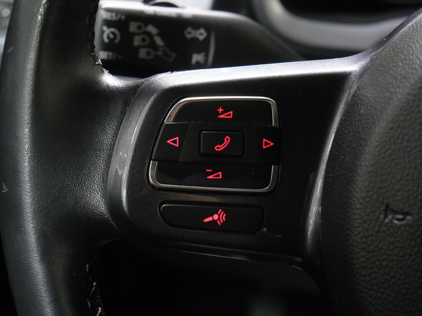 Volkswagen Beetle 1.4 TSI 118 kW Design