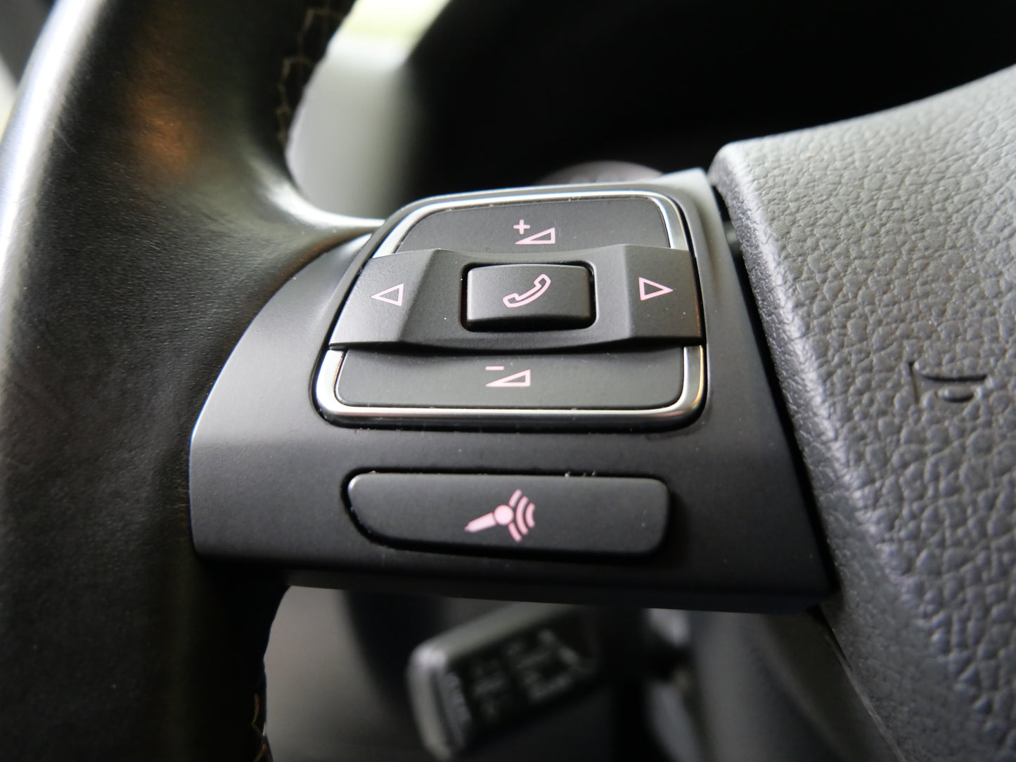 Volkswagen Tiguan 1.4 TSI 110 kW Sport & Style