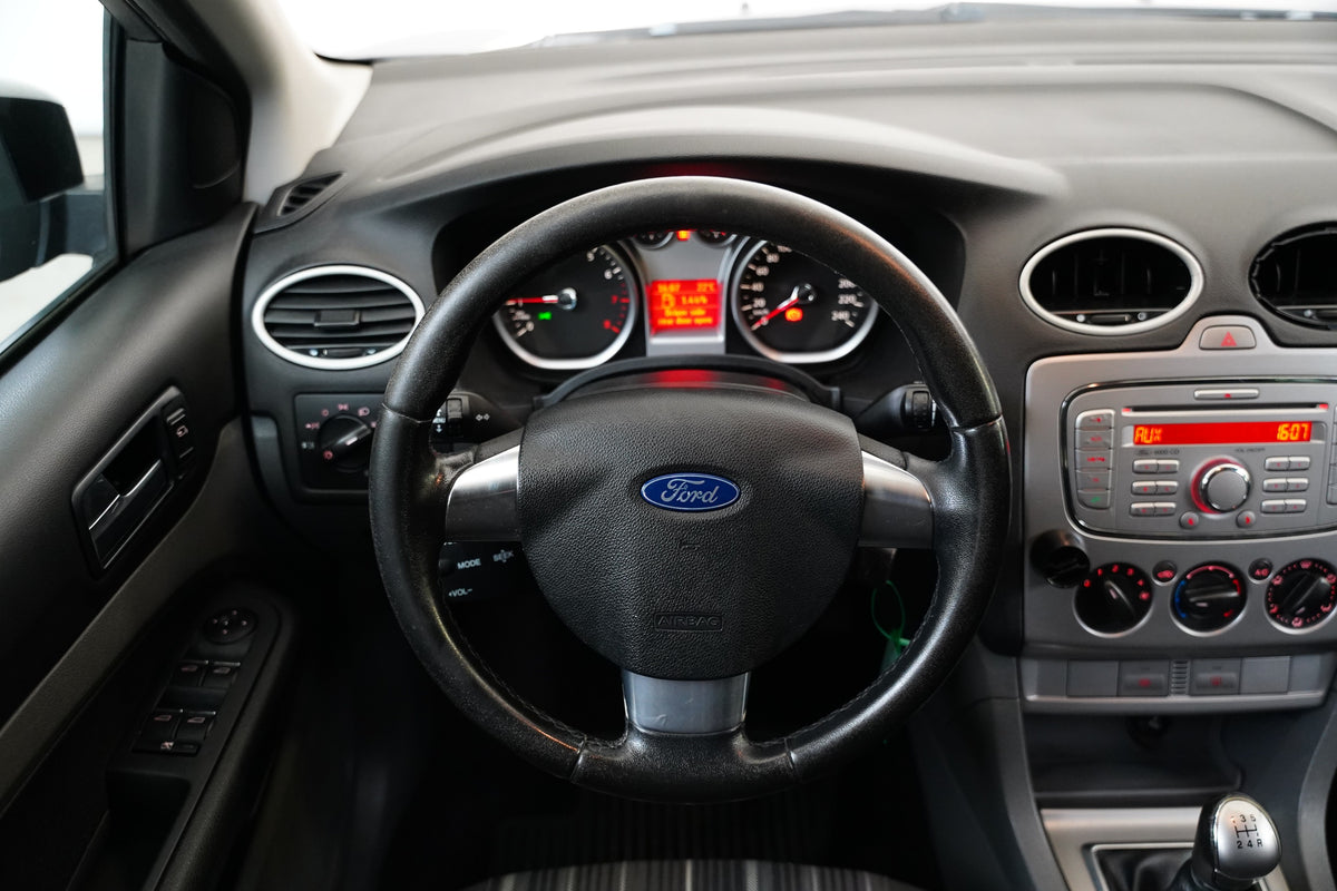 Ford Focus 1.6 16V 74 kW
