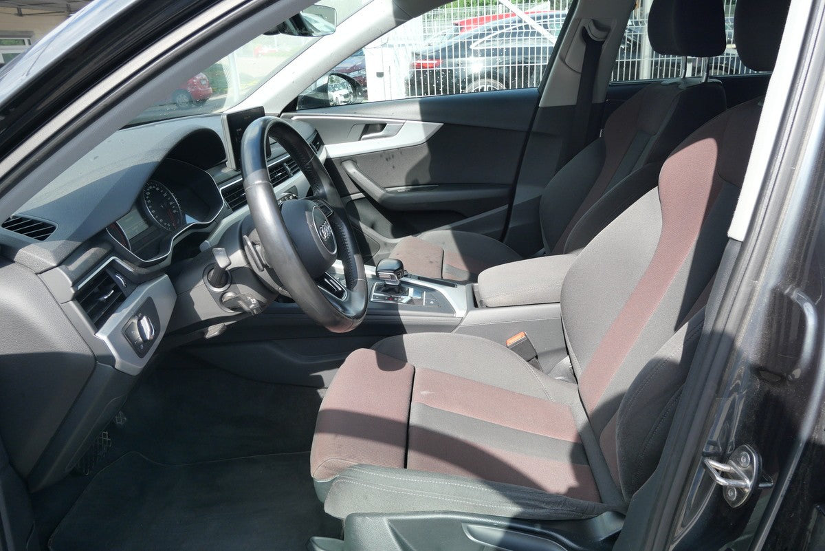 Audi A4 2.0 TDI 110 kW S tronic Sport