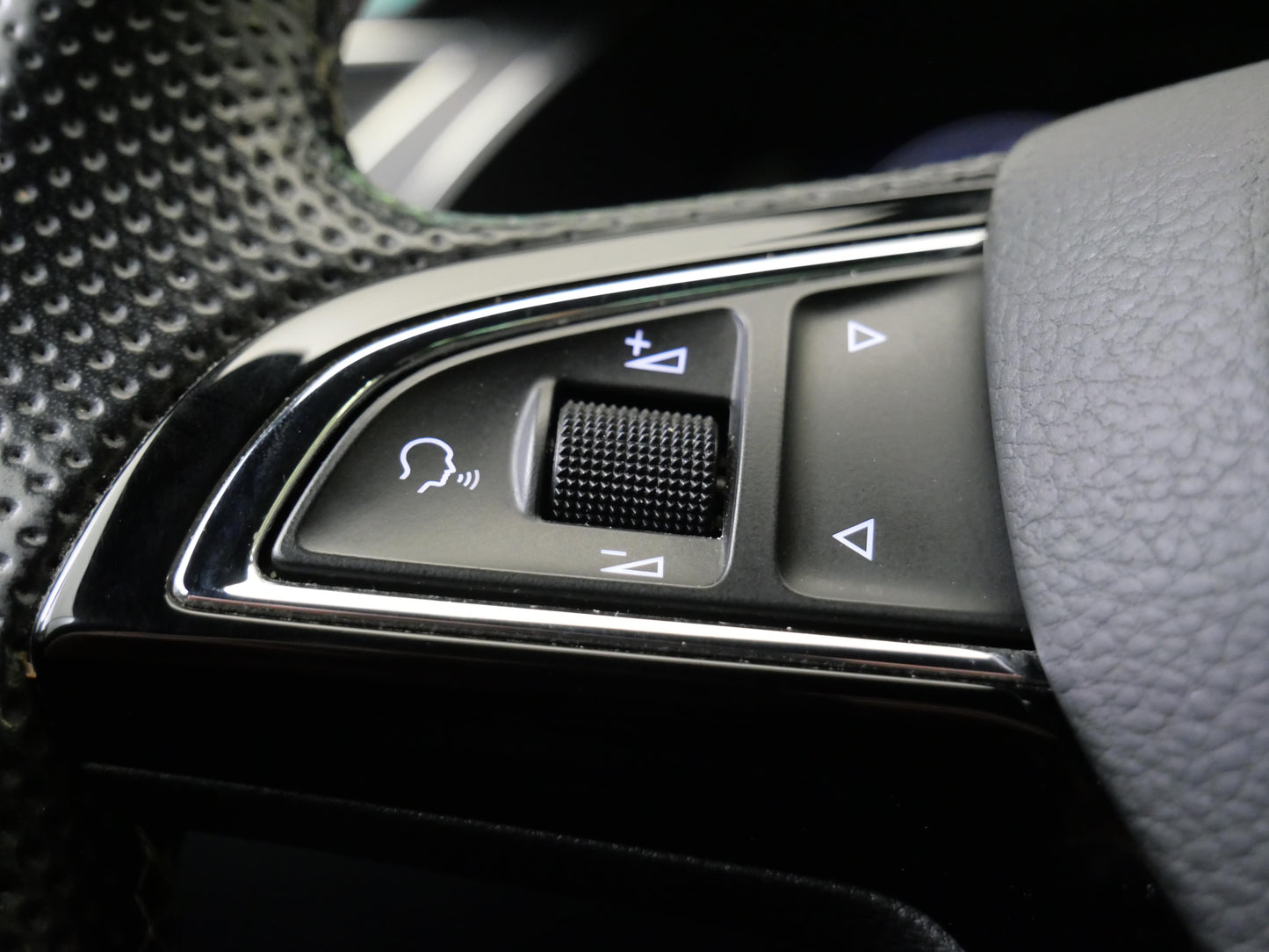 Škoda Superb 2.0 TDI 110 kW Sportline