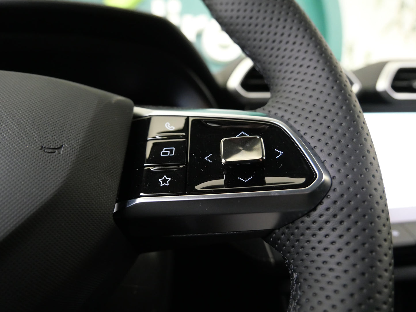 MG ZS 1.5 85 kW Elegance