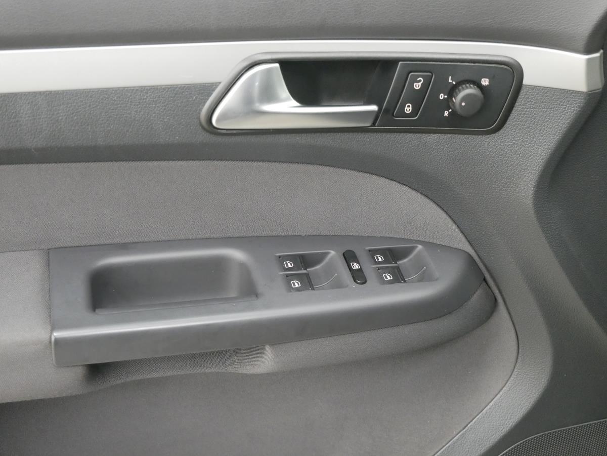 Volkswagen Touran 1,6 TDi Trendline